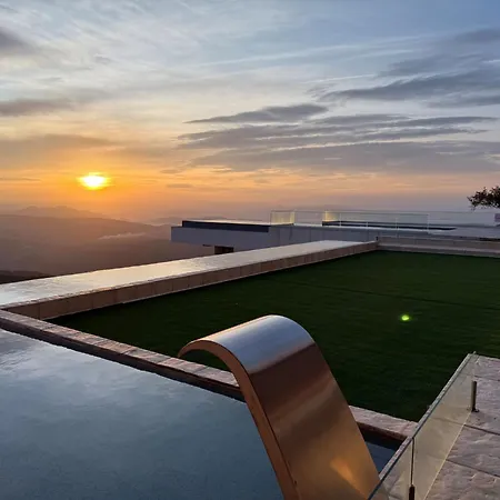 Oca Douro Valley And Hotel 4*