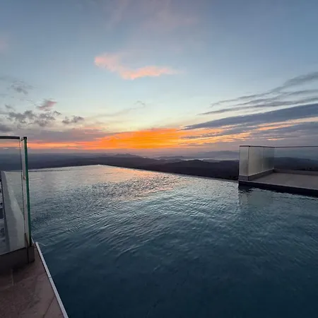 Hotell Alfandega Da Fe Hotel & Spa 4*