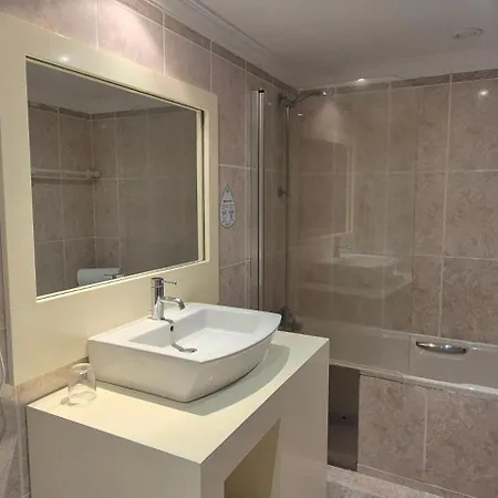 Alfandega Da Fe Hotel & Spa Sambade